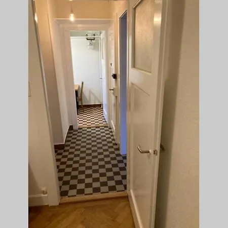Apartman Joli 2 Pieces Dernier Etage, Centre Lausanne