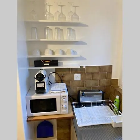 Apartment Joli 2 Pieces Dernier Etage, Centre